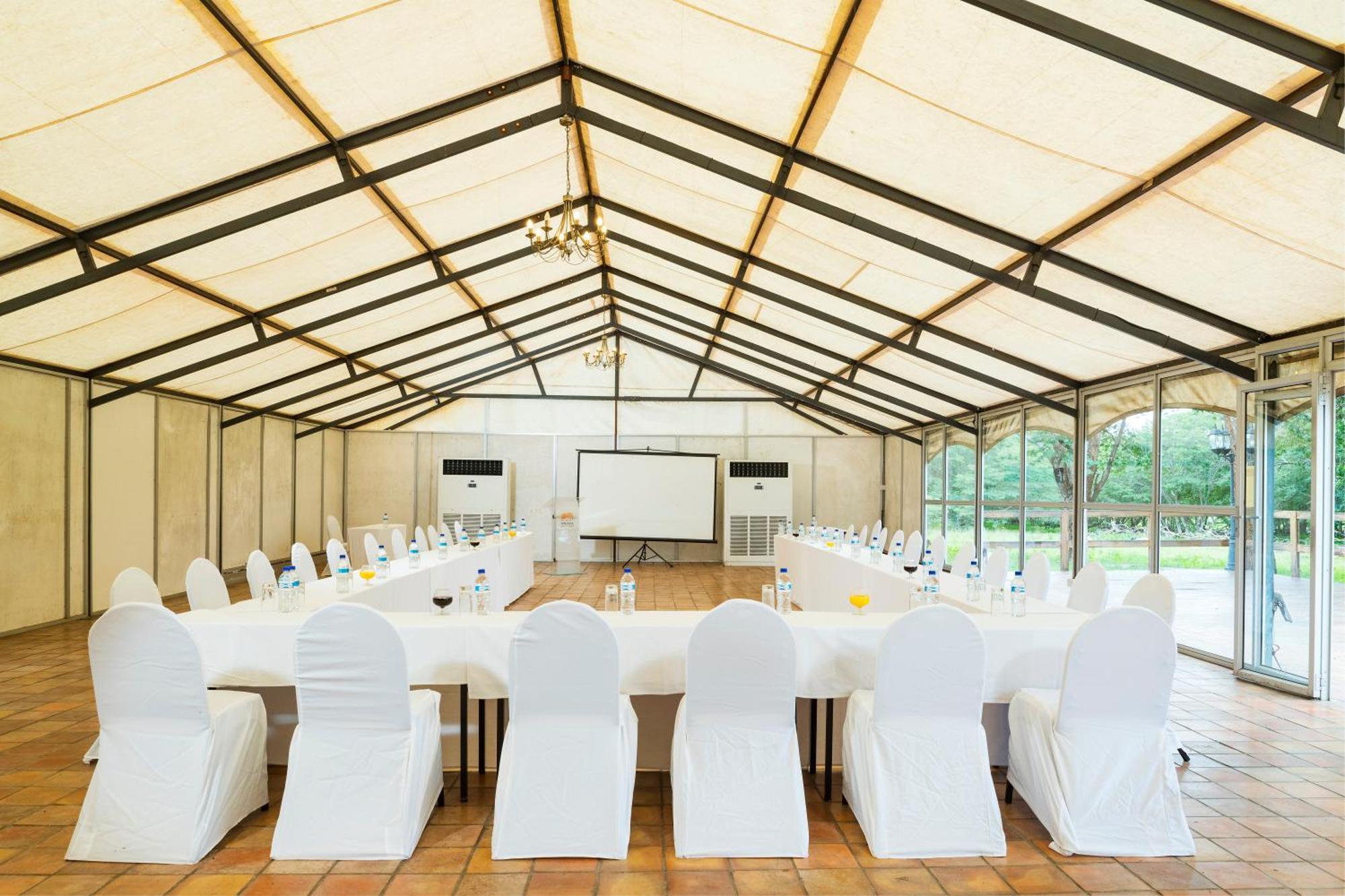 Hwange Safari Lodge Dete Eksteriør bilde