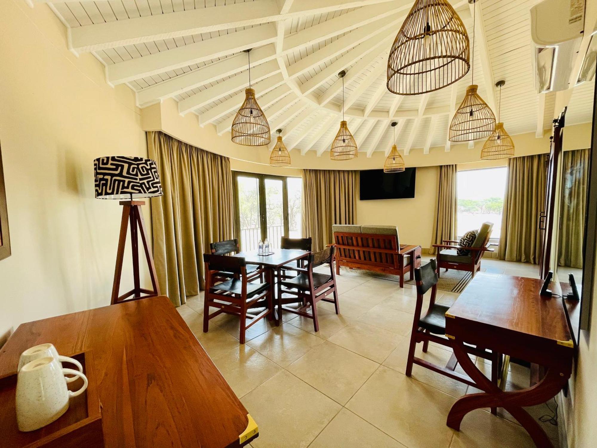 Hwange Safari Lodge Dete Eksteriør bilde